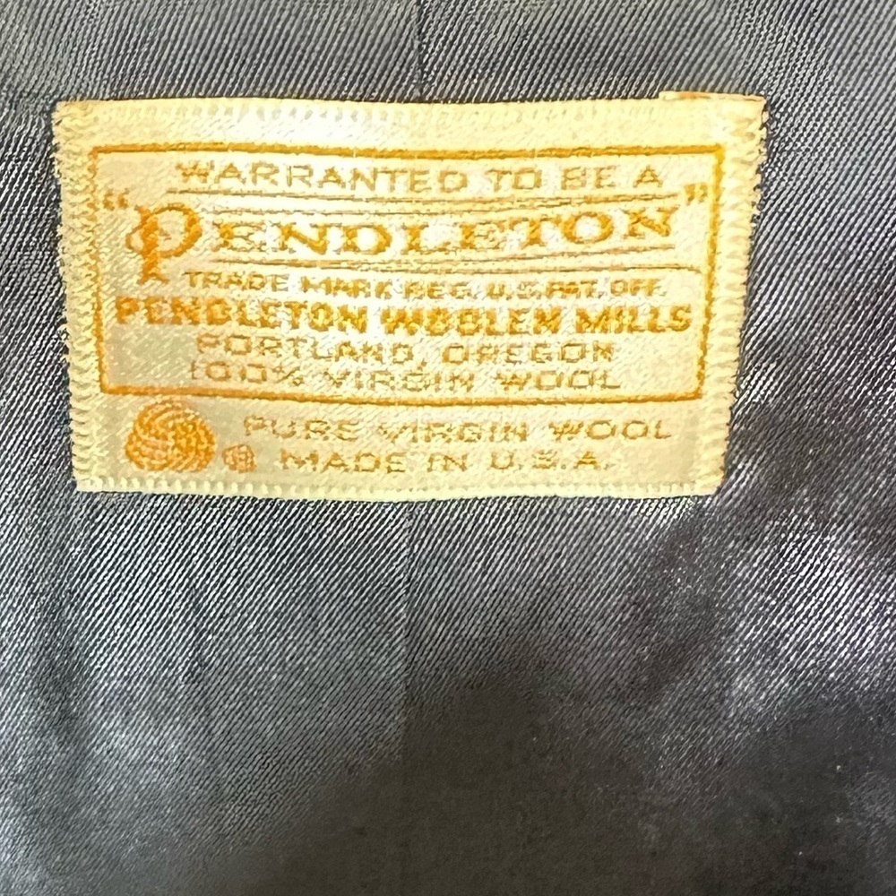 Vintage Pendleton pink plaid double button virgin… - image 5